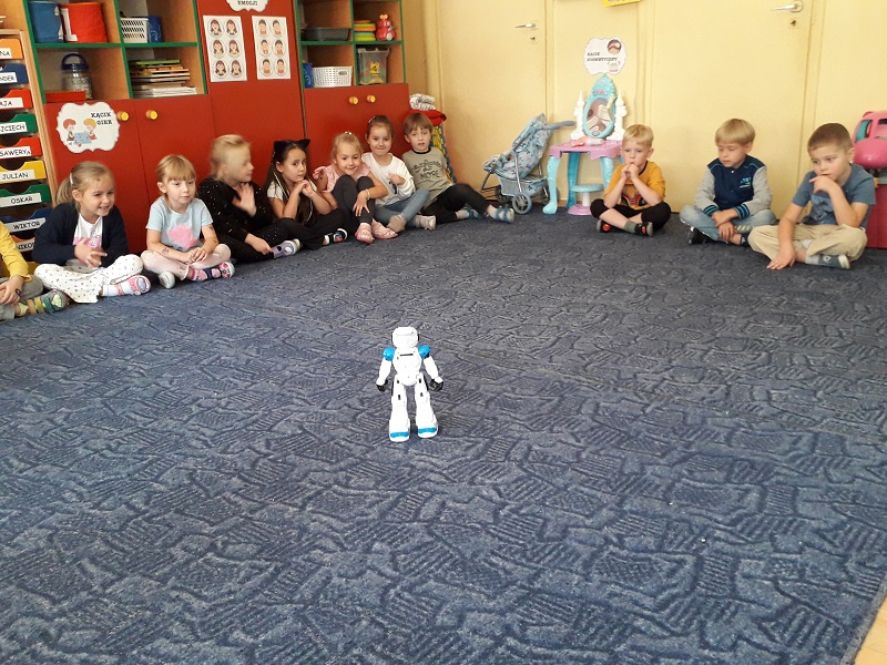 zabawa z robotami